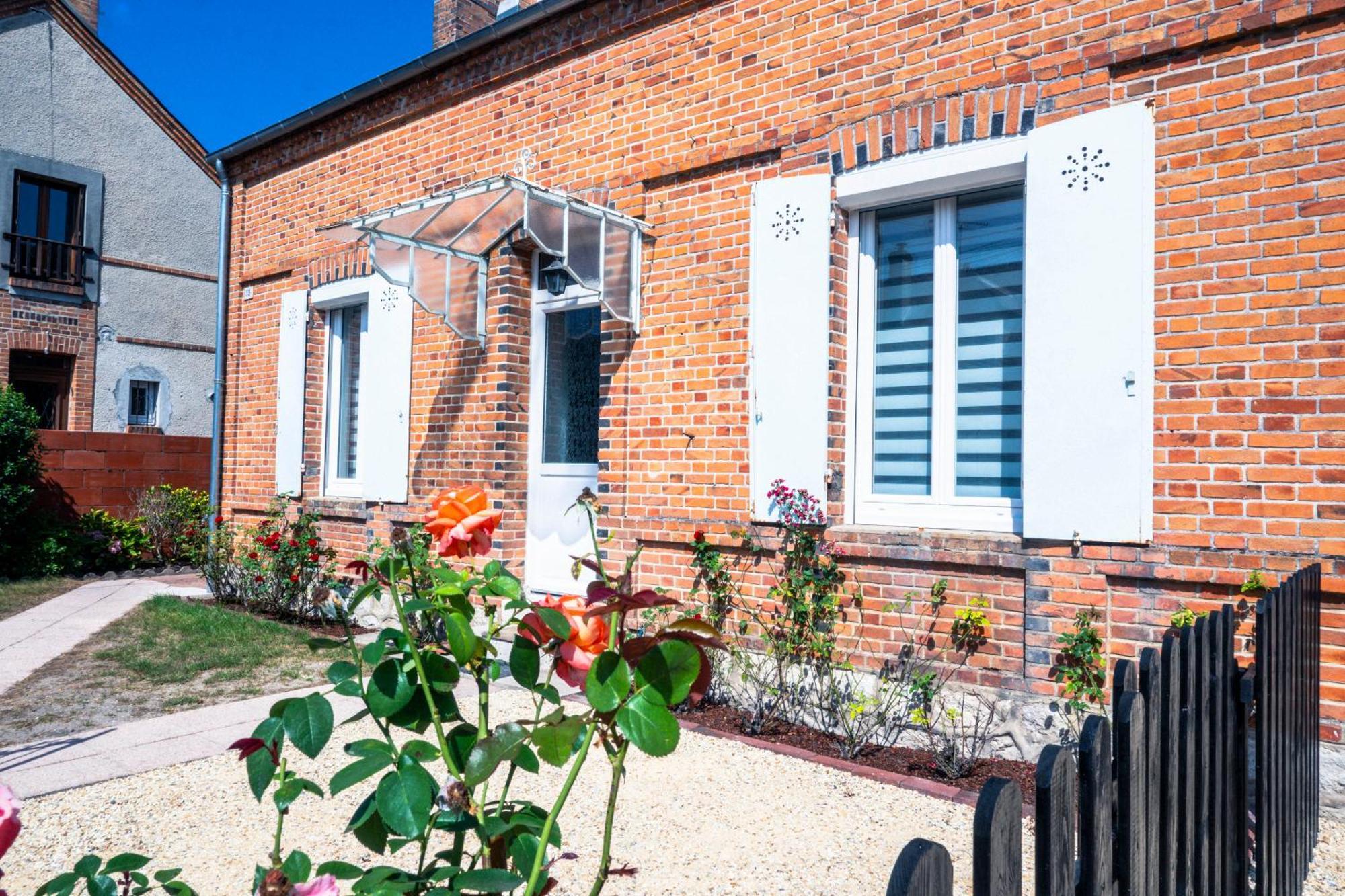 "Le 35" Maison Renovee Avec Jardin Proche Centre Ламотт-Беврон Екстер'єр фото